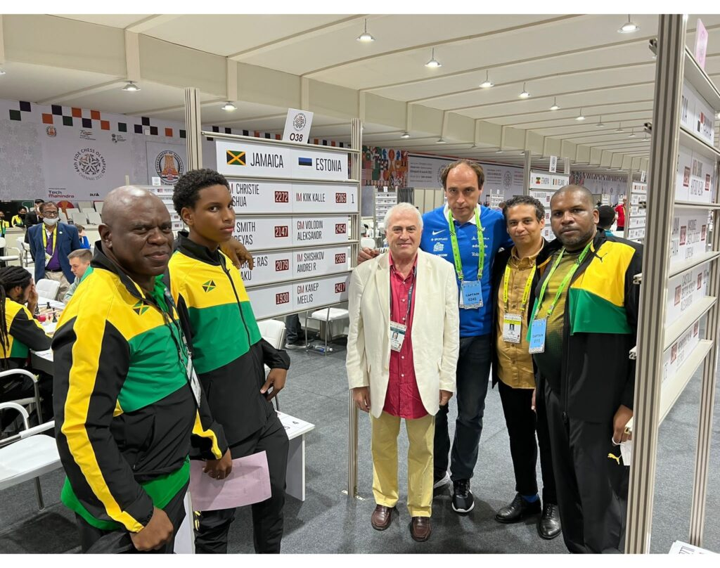 Jamaicans and Estonians immortalize a moment of humanity and good sportsmanship. Photo by Jamaica Chess Federation